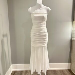 SUPERDOWN Amazing Goddess Strapless Dress Sz S NWT